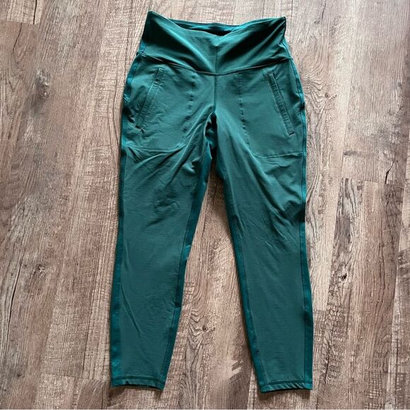 Old Navy Active Green Leggings size medium - Picture 1 of 5